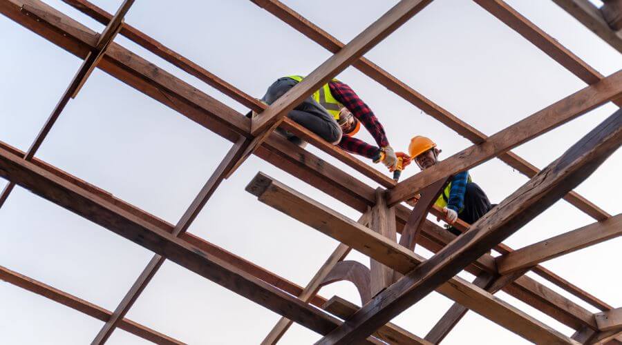 Professional gutter cleaning services in Cave City, AR